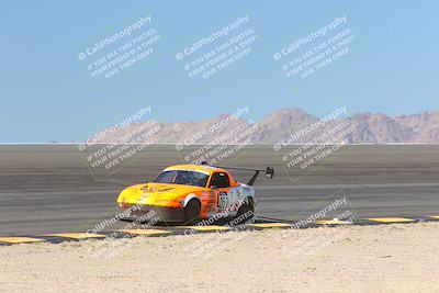 media/Oct-15-2023-Lucky Dog Racing Chuckwalla (Sun) [[f659570f60]]/2nd Stint Bowl/